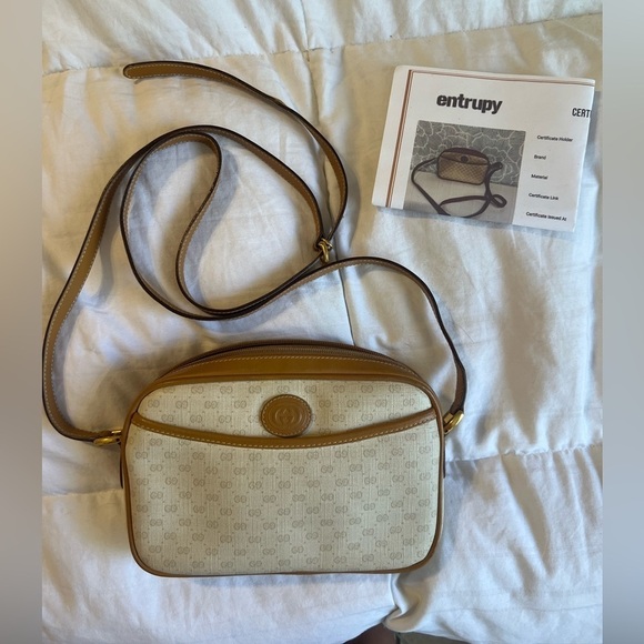 Gucci Handbags - Authenticated Vintage Gucci GG Coated Canvas Leather Crossbody 007•59•0095